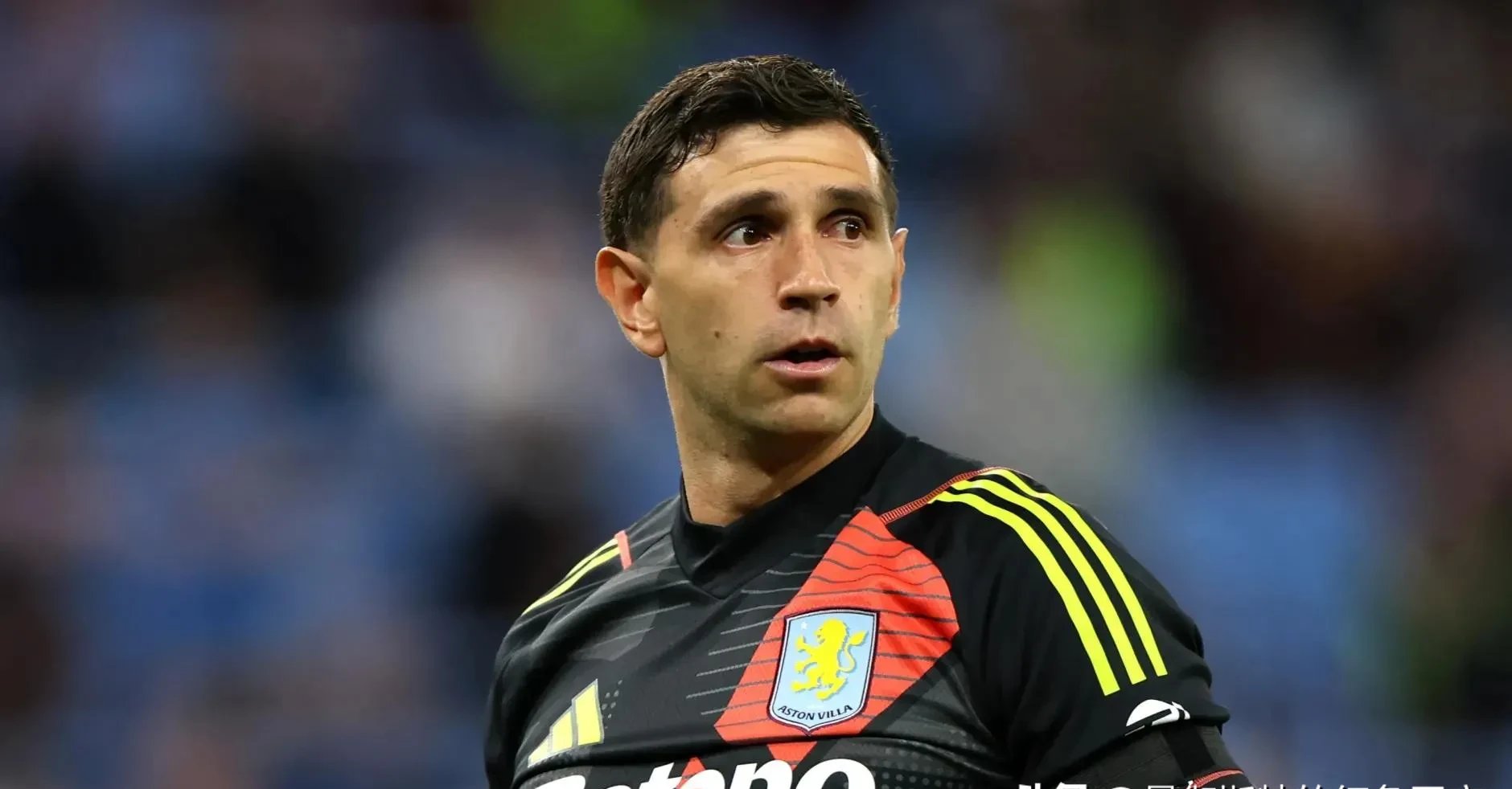 里程碑夜！本菲卡单刀错失；中超转会期刷纪录；底气十足；赛季目标并未改变的简单介绍