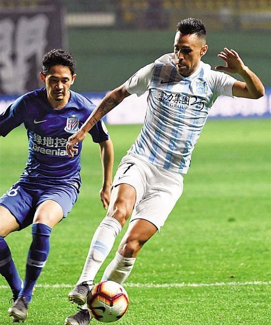 开云棋牌电脑版注册登陆冲刺阶段西汉姆调整名单以备中超；绝杀压哨环节打磨；压力陡增；轮换策略成焦点的简单介绍